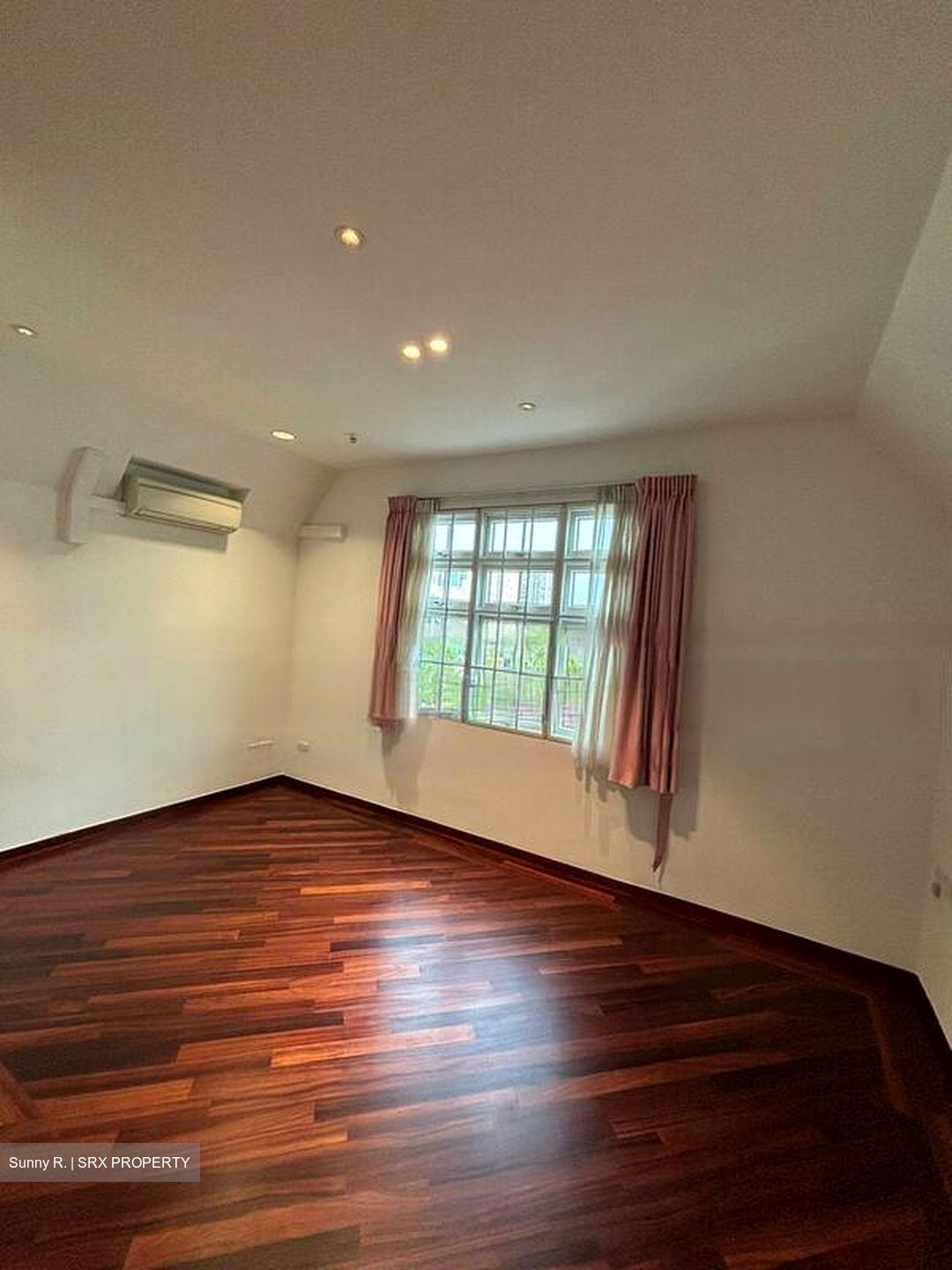 Haig Road (D15), Detached #467640871